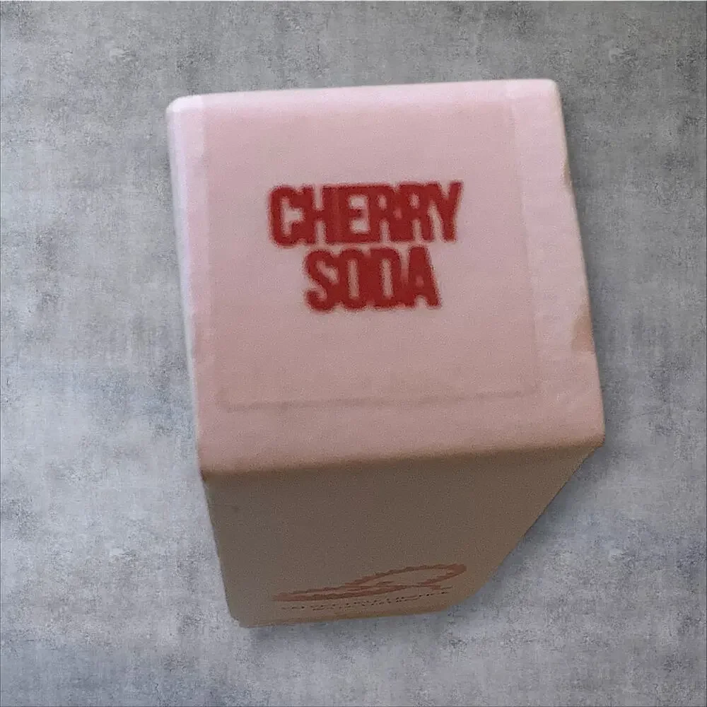 NIB‎ Jeffree Star Velvet Trap Lipstick in Cherry Soda